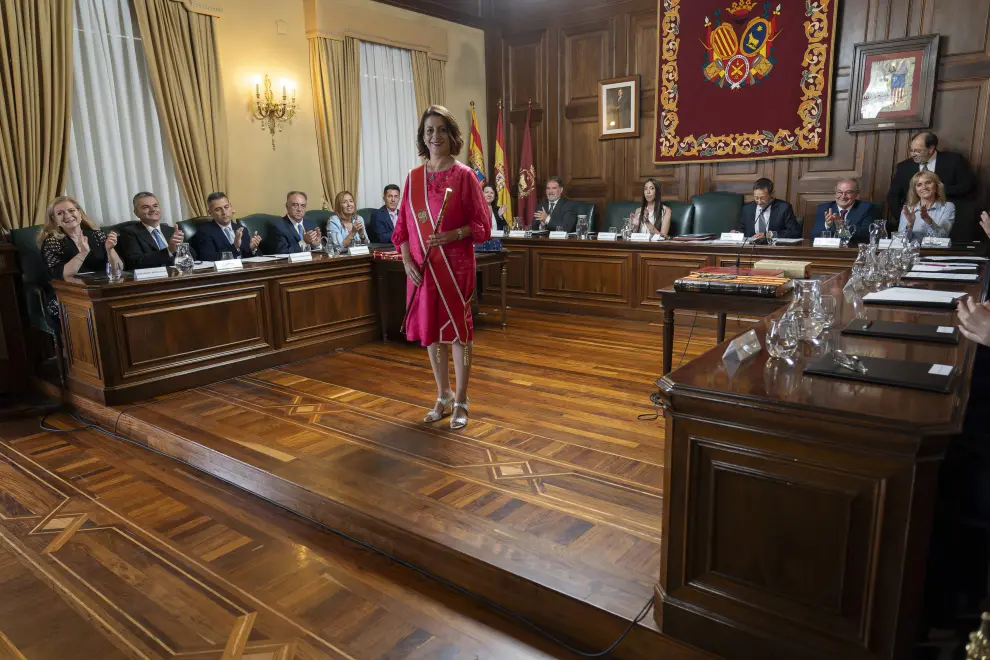 Pleno de constitucion del ayuntamiento de Teruel Emma Buj, Foto Antonio Garcia Bykofoto 17 06 23_4[[[FOTOGRAFOS]]]