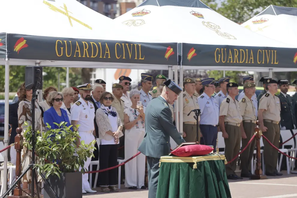 Toma de posesión de Luis Germán Avilés Cabrera como nuevo jefe de Comandancia de la Guardia Civil de Zaragoza