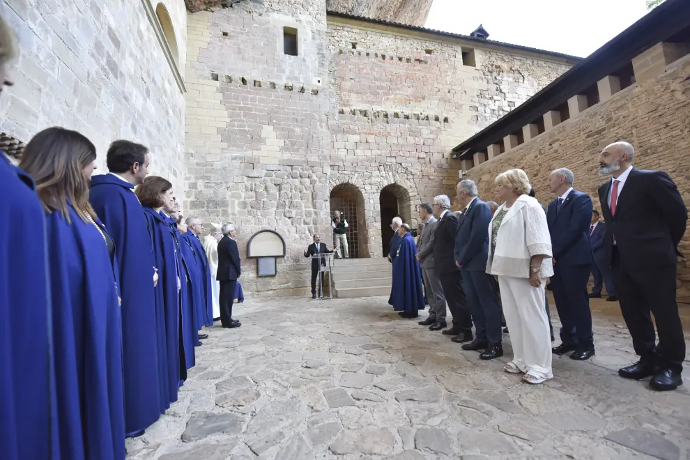 Homenaje al conde de Aranda en el monasterio viejo de San Juan de la Peña.