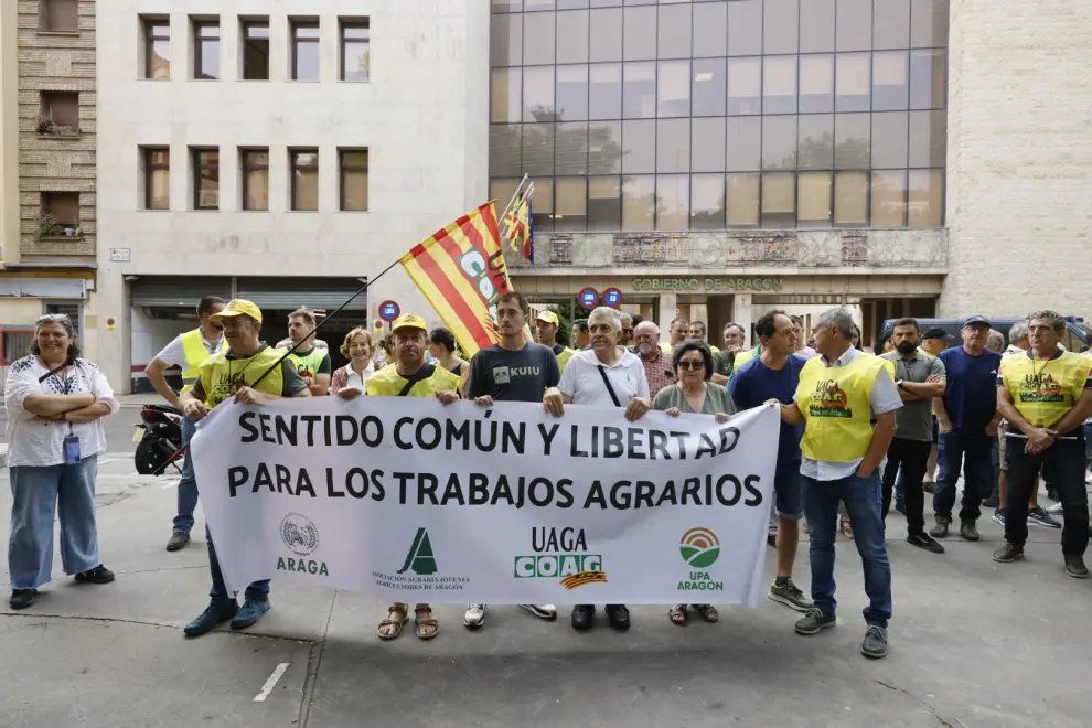 Concentración de agricultores en Zaragoza para pedir que se flexibilice la PAC