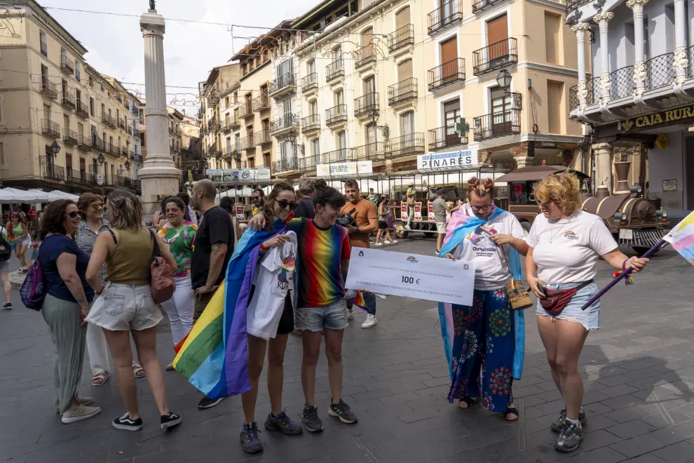 Fotos de la manifestación del Día del Orgullo en Teruel.