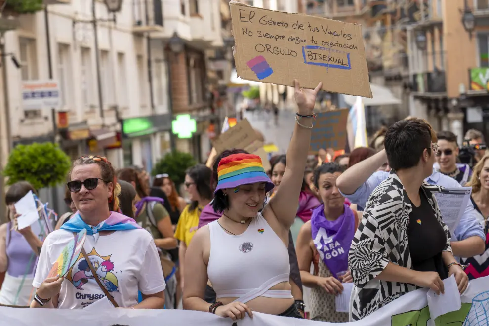 Manifrestacion del dia del orgullo gay en Teruel. foto Antonio garcia Bykofofo. 28 06 23[[[FOTOGRAFOS]]]