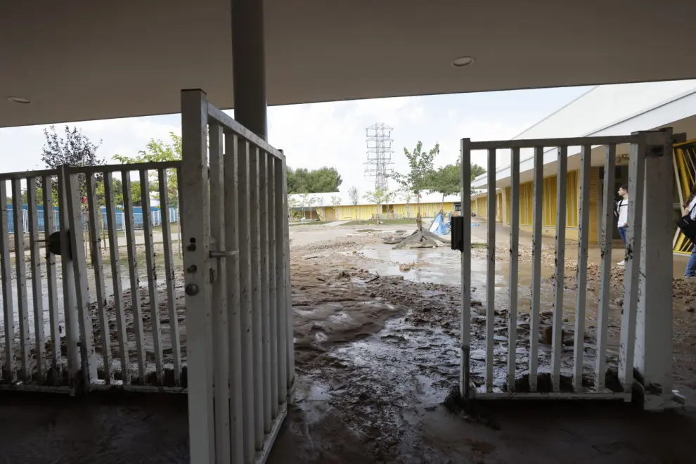 Cuantiosos daños en el colegio María Zambrano de Parque Venecia