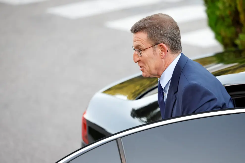 Spanish People's Party candidate Alberto Nunez Feijoo arrives to attend a televised debate ahead of snap election in Madrid, Spain, July 10, 2023. REUTERS/Juan Medina SPAIN-ELECTION/DEBATE