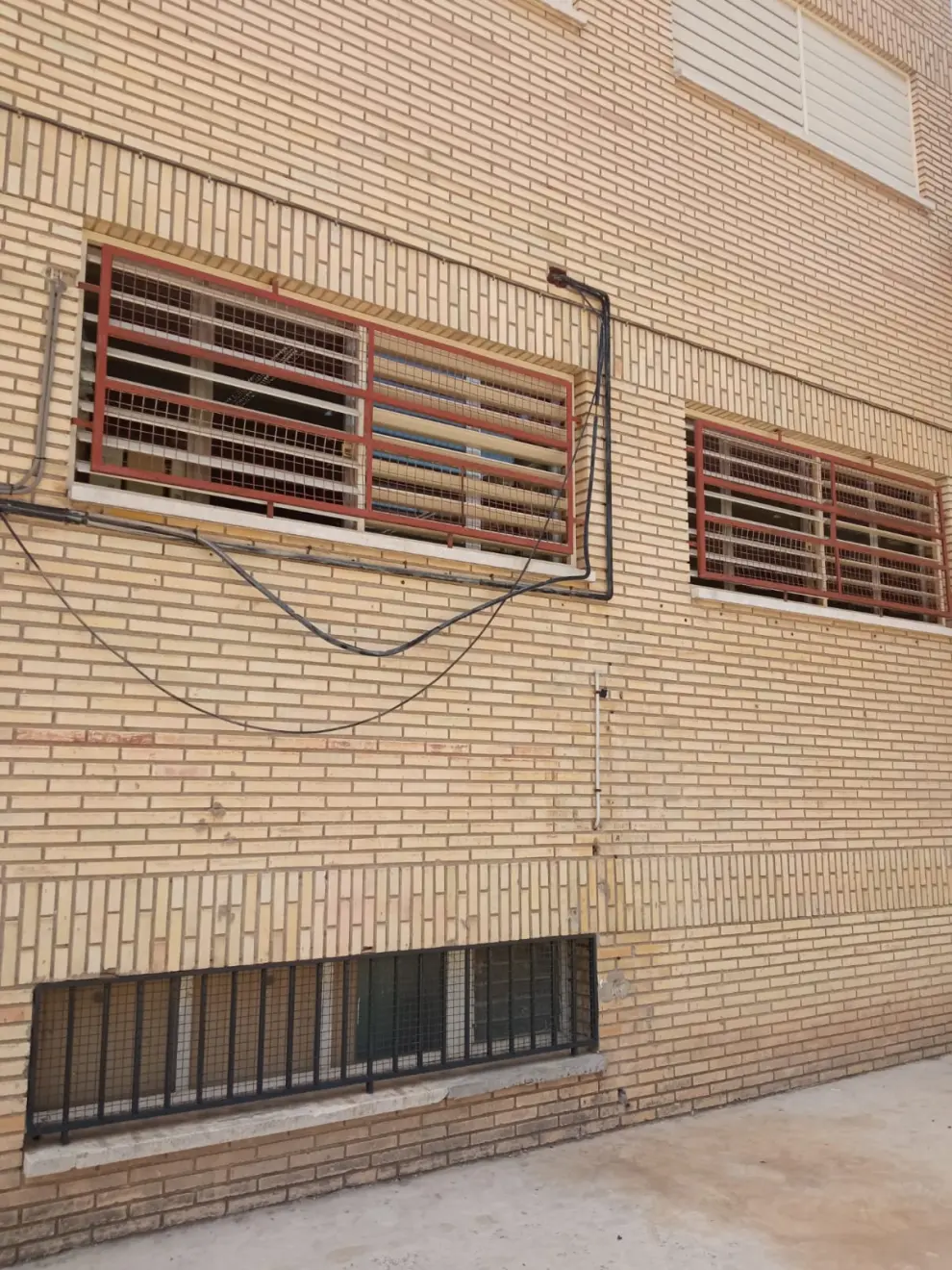 Las deficiencias en las instalaciones se suceden en el IES El Picarral, de Zaragoza.