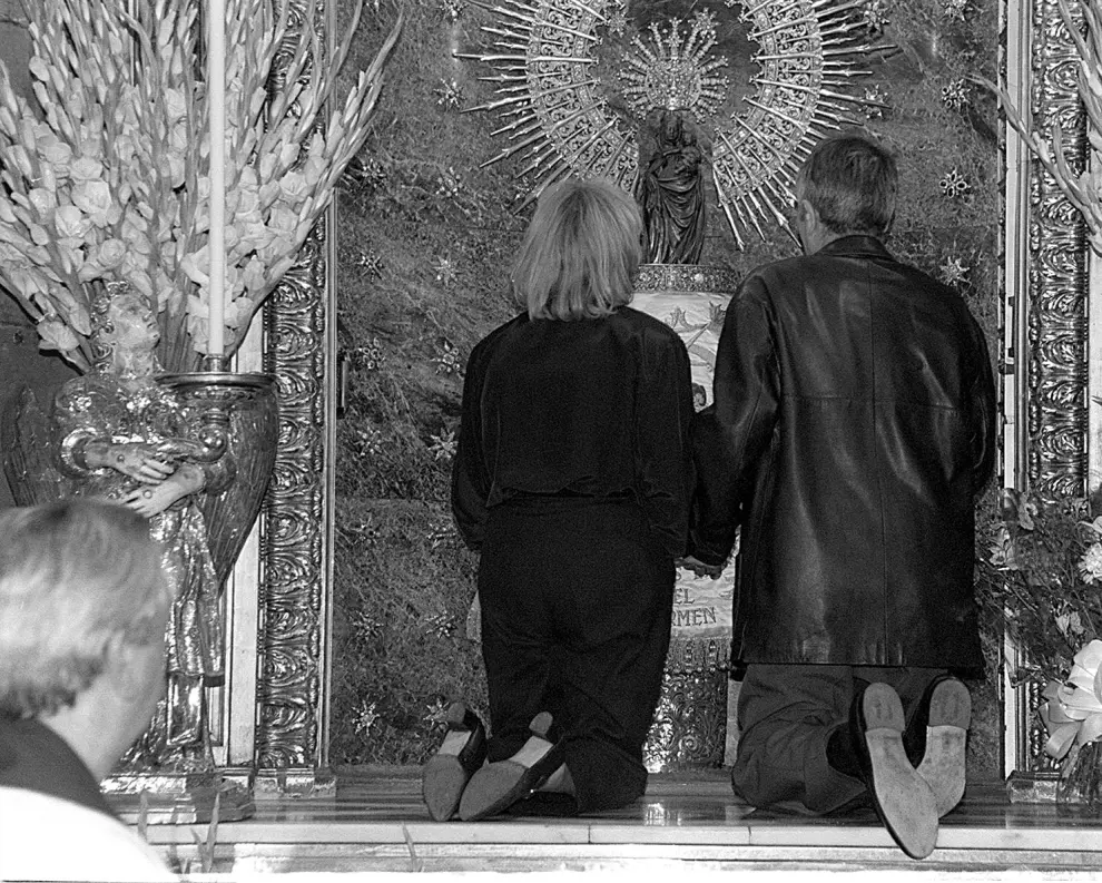 Los padres de Miguel Ángel Blanco en el camarín de la Virgen del Pilar