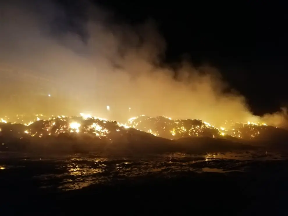 Incendio por una tormenta eléctrica en Grañén.