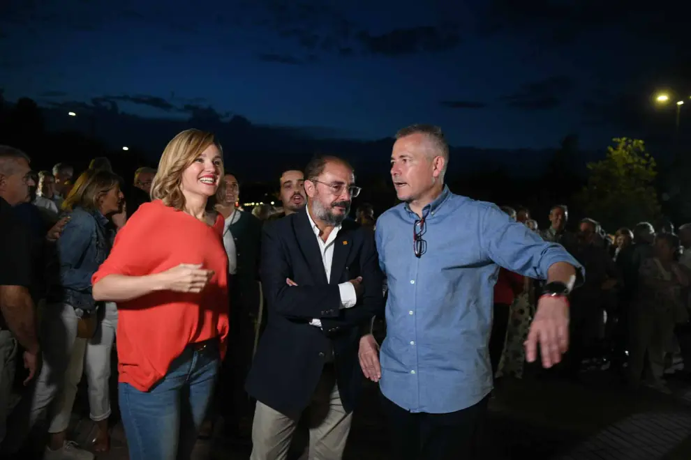 Pilar Alegría y Lambán en el cierre de la campaña electoral del PSOE en Zaragoza