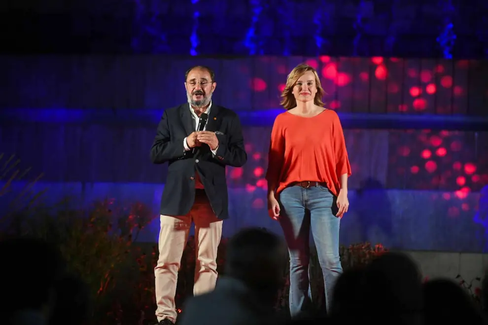 Pilar Alegría y Lambán en el cierre de la campaña electoral del PSOE en Zaragoza