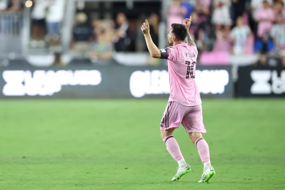 Jul 21, 2023; Fort Lauderdale, FL, USA; Inter Miami CF forward Lionel Messi (10) is subbed into the game for midfielder Benjamin Cremaschi (not pictured) during the second half at DRV PNK Stadium. Mandatory Credit: Sam Navarro-USA TODAY Sports SOCCER-USA/