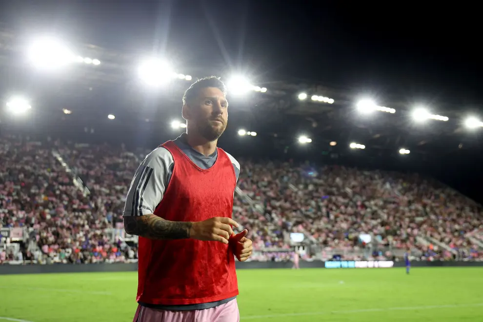 Jul 21, 2023; Fort Lauderdale, FL, USA; Inter Miami CF forward Lionel Messi (10) warms up before playing against Cruz Azul during the second half at DRV PNK Stadium. Mandatory Credit: Nathan Ray Seebeck-USA TODAY Sports SOCCER-USA/