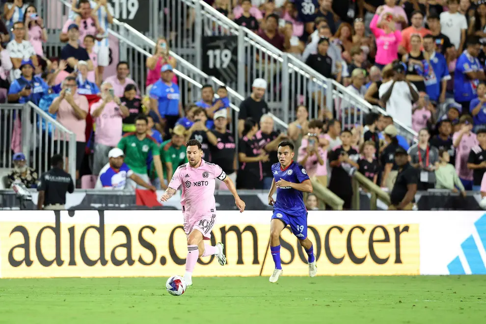 Jul 21, 2023; Fort Lauderdale, FL, USA; Inter Miami CF forward Lionel Messi (10) in action against Cruz Azul during the second half at DRV PNK Stadium. Mandatory Credit: Nathan Ray Seebeck-USA TODAY Sports SOCCER-USA/