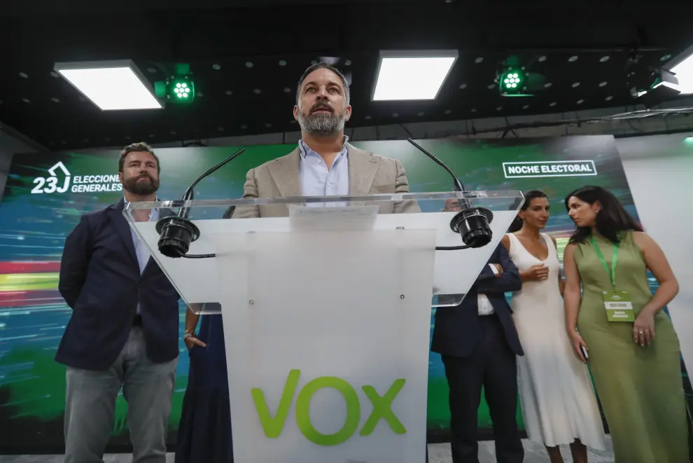 Santiago Abascal en la sede de Vox durante la noche electoral.