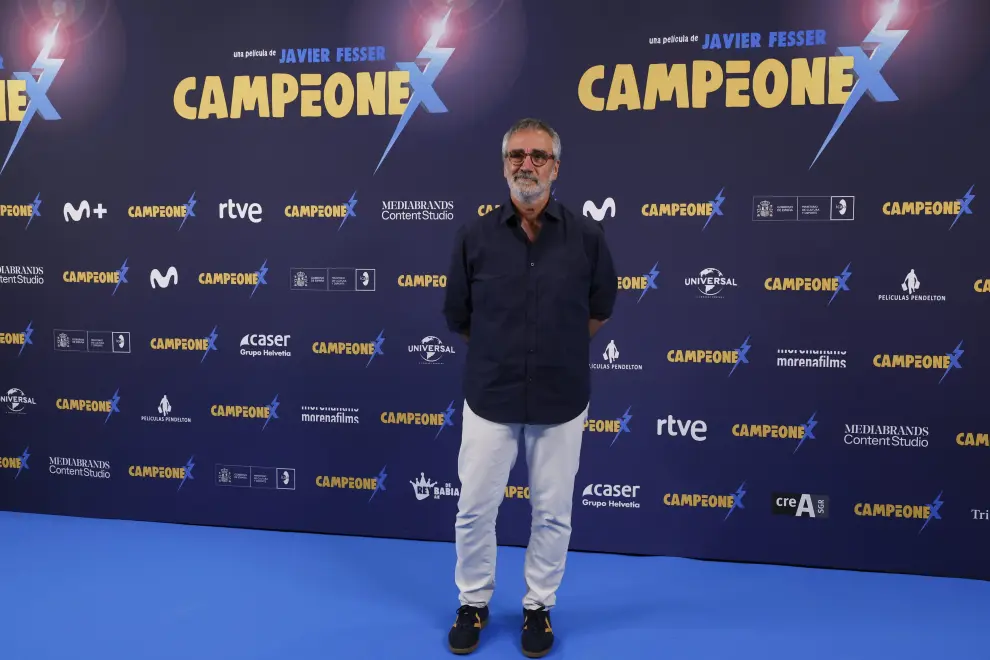 El director de cine Javier Fesser posa durante la presentación de la película 'Campeonex'.