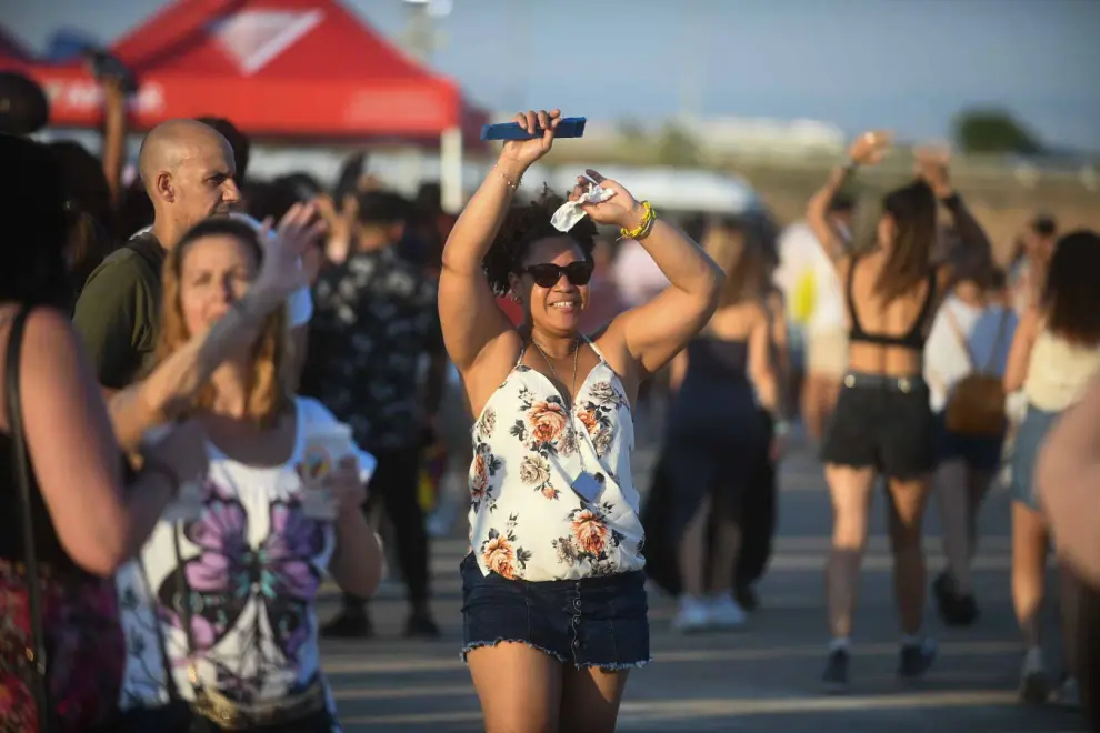 Ambiente previo y concierto de Romeo Santos en la Feria de Zaragoza