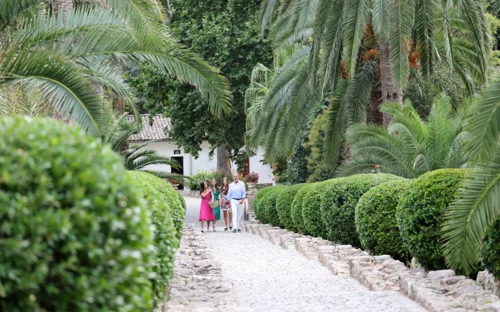 Familia Real en los Jardines de Alfabia (Mallorca)
