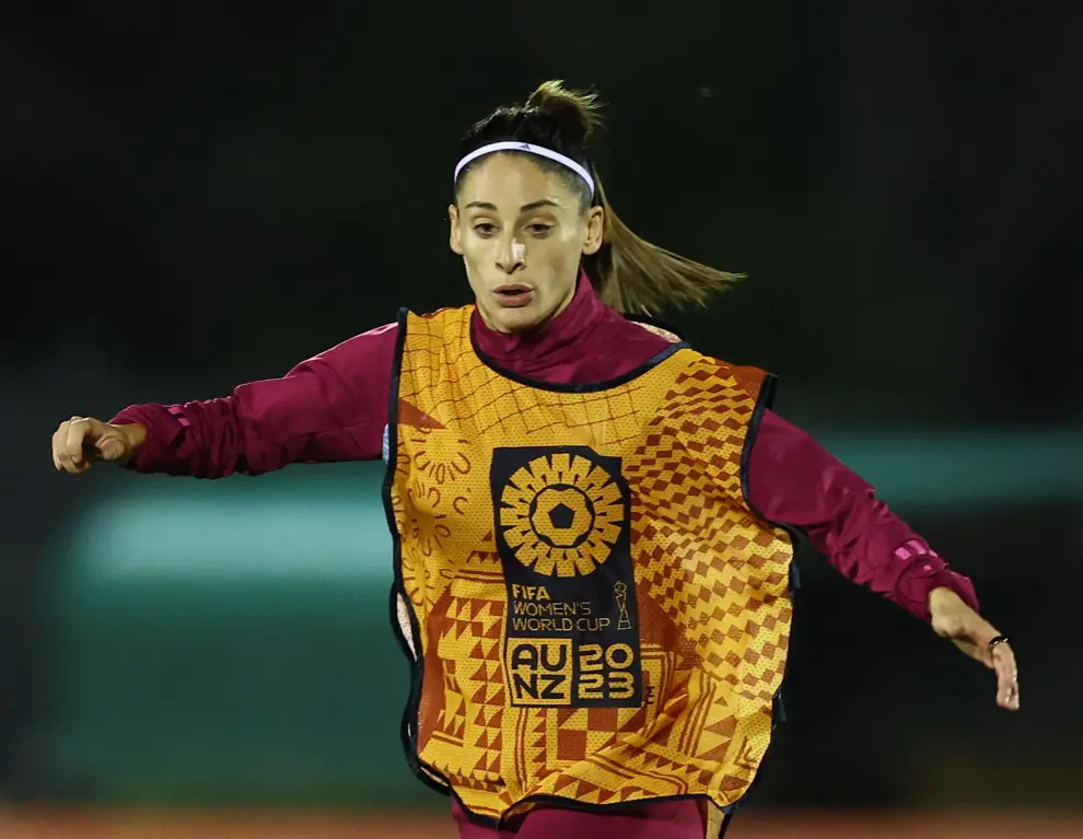 La selección española de fútbol femenina se prepara para enfrentarse a Suiza en el Mundial.