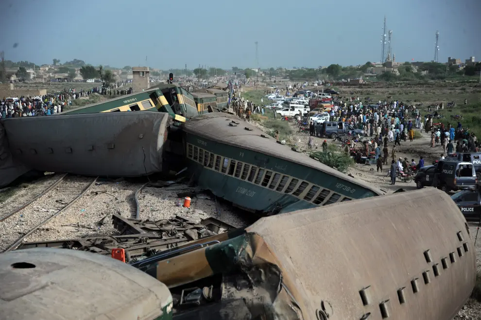 Foto del accidente ferroviario en la ciudad de Nawabshah, en el sur de Pakistán PAKISTAN TRAIN ACCIDENT