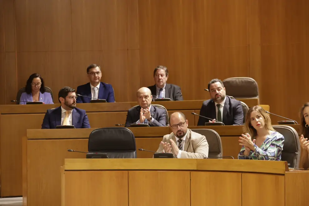 Primera jornada del pleno de investidura de Jorge Azcón en las Cortes de Aragón.