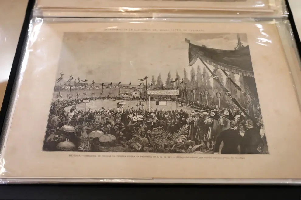 Grabado de Comba sobre la inauguración de las obras del ferrocarril del Canfanc de 1882.