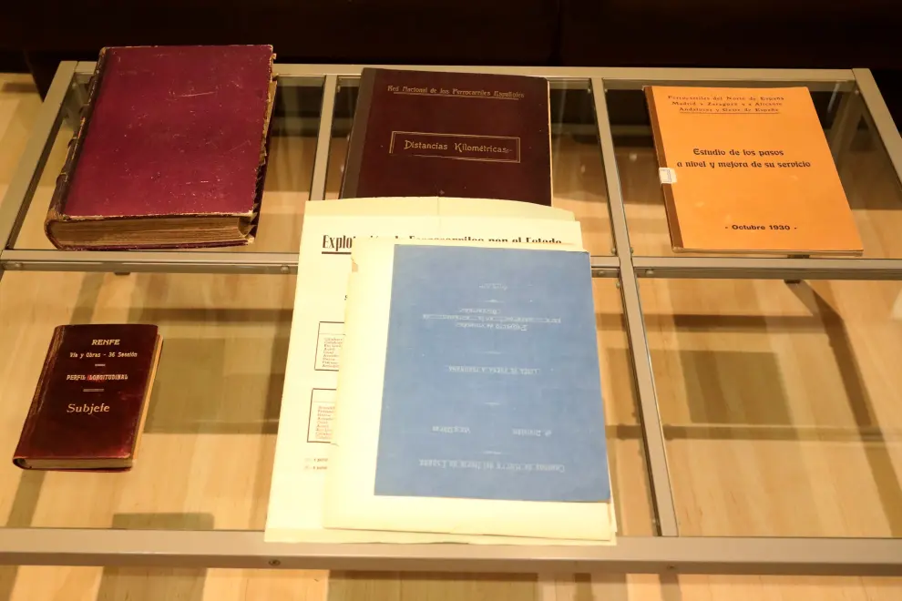 Otros de los documentos coleccionados por Domínguez.