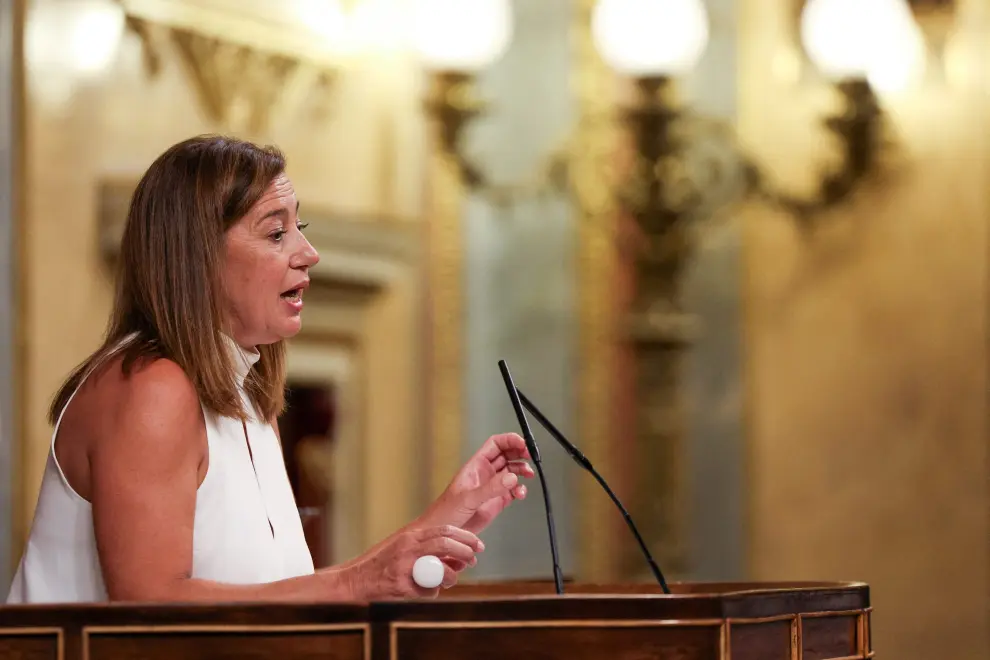 Sesión constitutiva de las Cortes Generales de la XV Legislatura: Francina Armengol, presidena del Congreso de los Diputados
