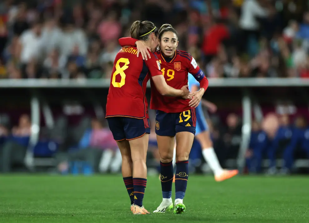 Comienza la segunda parte de la final del Mundial de Futbol: España-Inglaterra.