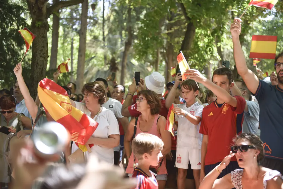La afición oscense siguió la final del Mundial entre España e Inglaterra con intensidad y emoción.