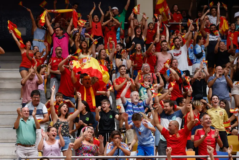 Zaragoza vibra con la final del Mundial en el pabellón Siglo XXI.