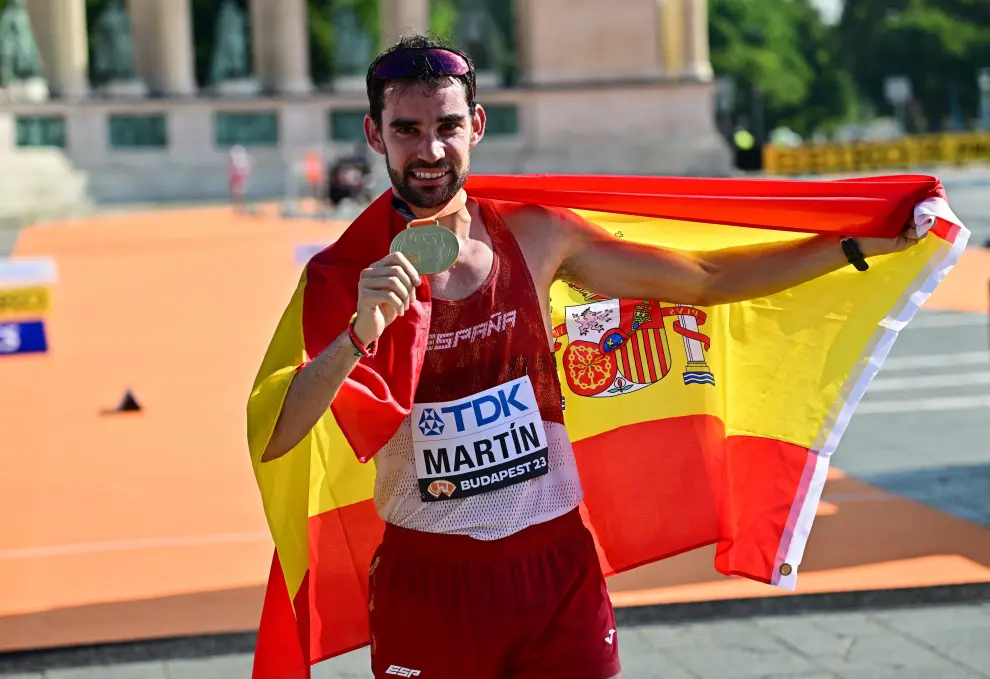 El atleta español Álvaro Martín, campeón del mundo de los 35 kilómetros marcha en Budapest