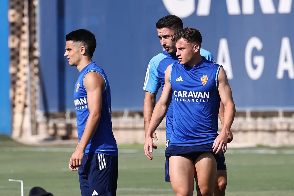 Entrenamiento del Real Zaragoza en la Ciudad Deportiva para preparar el partido contra el Tenerife