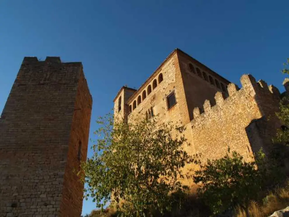 Vista de una de las torres del Castillo-Colegiata de Alquézar