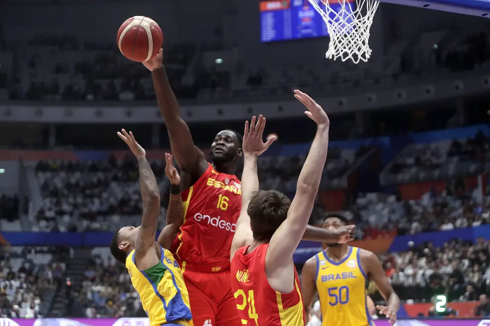 Basketball - FIBA World Cup 2023 - First Round - Group G - Brazil v Spain - Indonesia Arena, Jakarta, Indonesia - August 28, 2023 Brazil's Marcelinho Huertas reacts REUTERS/Willy Kurniawan BASKETBALL-WORLDCUP-BRA-ESP/