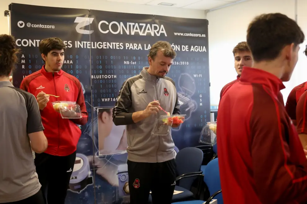 Presentación del Balonmano Casademont Zaragoza en las instalaciones de la planta de Contazara
