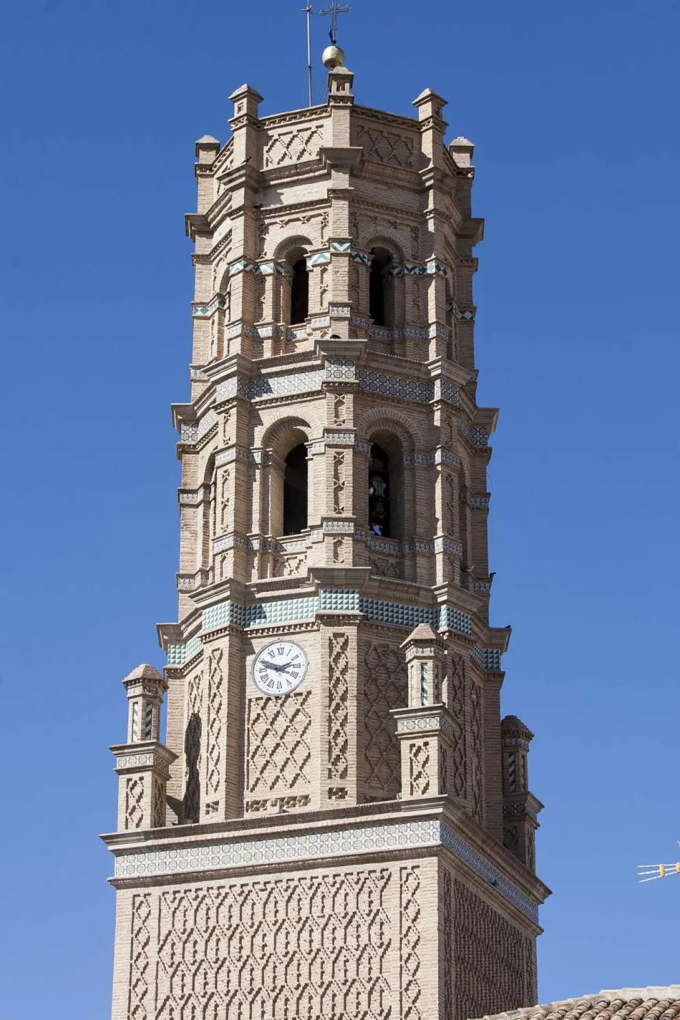 Torre de la Iglesia de la Asunción de Nuestra Señora, en Villamayor de Gállego