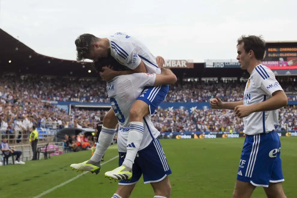 Fotos Del Real Zaragoza - Eldense, En La Romareda | Imágenes