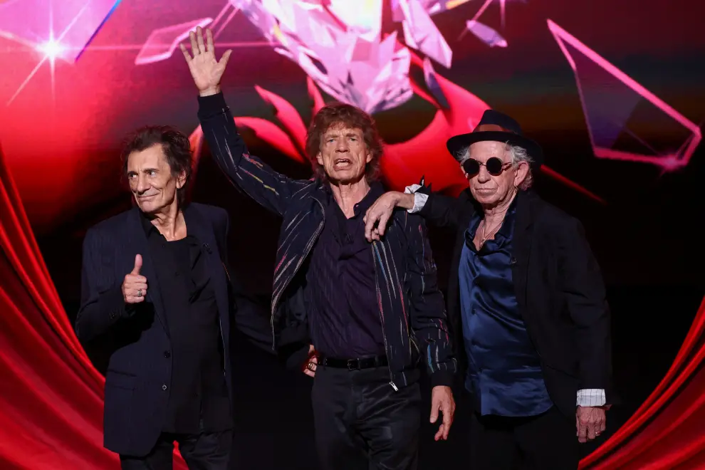 Rolling Stones band members Mick Jagger and Ronnie Wood attend a launch event for their new album "Hackney Diamonds", at Hackney Empire in London, Britain, September 6, 2023. REUTERS/Toby Melville MUSIC-ROLLING STONES/ALBUM LAUNCH
