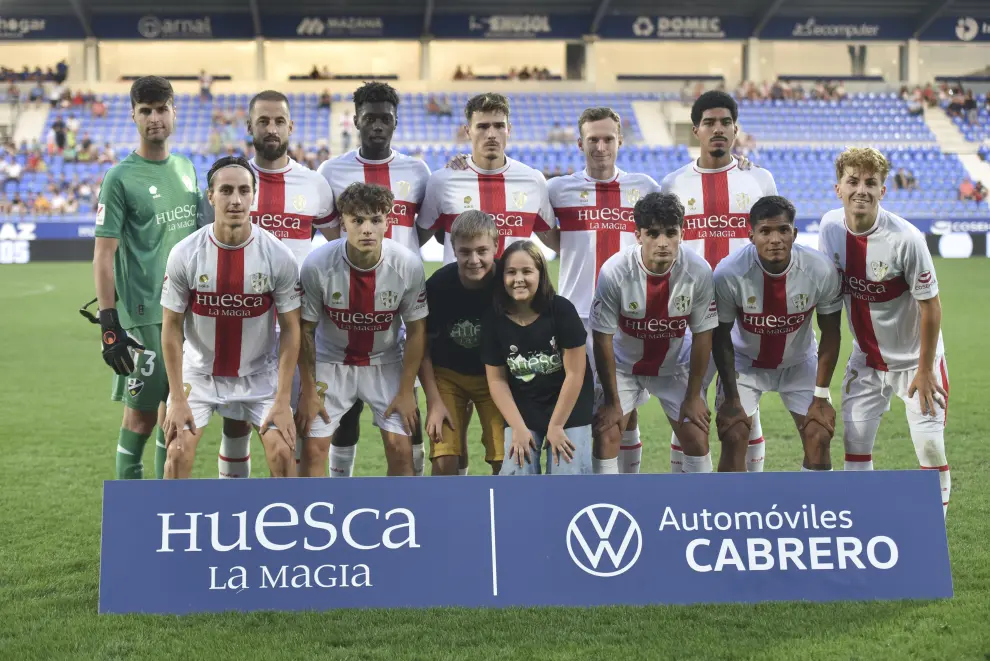 Los goles de Manu Rico, Hugo Vallejo y Rafa Tresaco dieron la victoria a la SD Huesca (3-0).