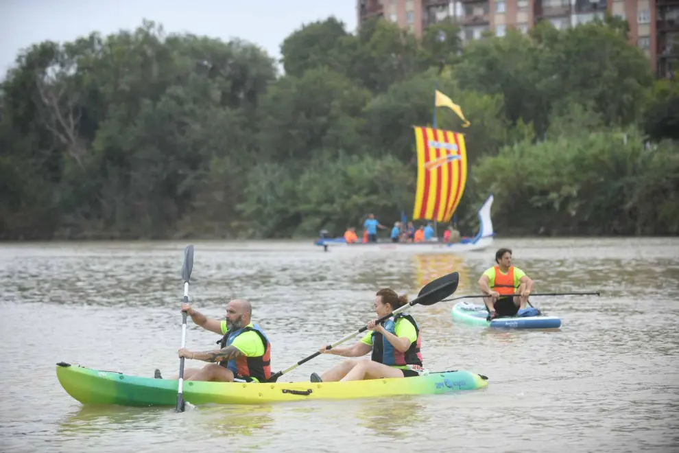 Foto del Descenso Popular Amigos del Ebro 2023 en Zaragoza