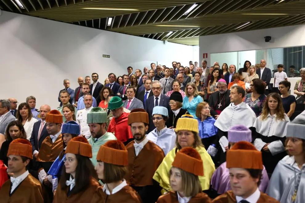 Acto oficial de apertura del curso académico, que ha estado presidido por la consejera de Educación, Ciencia y Universidades, Claudia Pérez Forniés.
