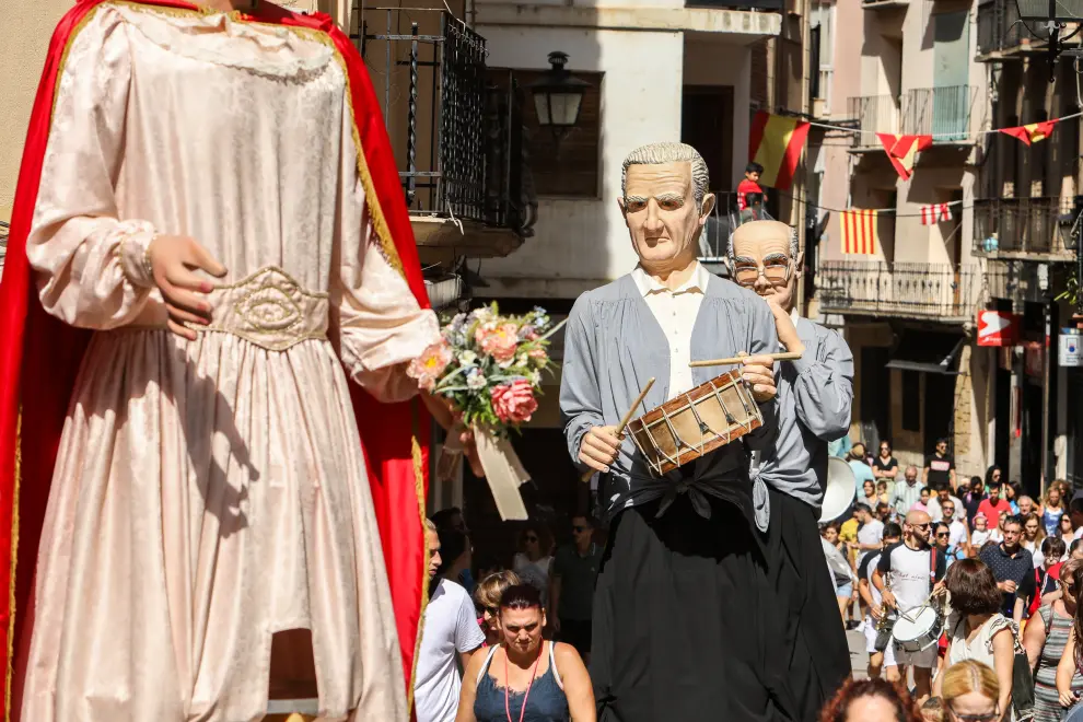 El municipio turolense celebra desde el pasado viernes sus fiestas patronales en honor a la Virgen de los Pueyos y el Santo Ángel Custodio.