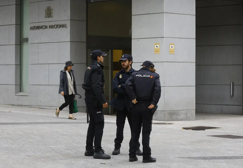 Police offices are pictured outside the high court, before the arrival of the former president of the Royal Spanish Football Federation Luis Rubiales, in Madrid, Spain - September 15, 2023