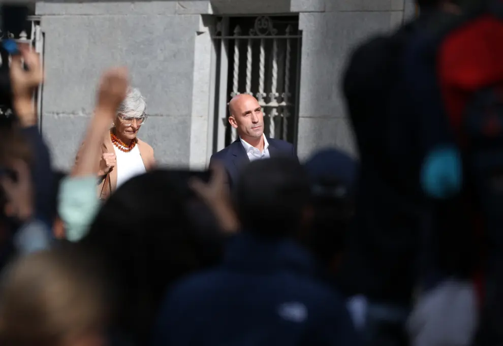 Former president of the Royal Spanish Football Federation Luis Rubiales arrives at the high court in Madrid, Spain - September 15, 2023 REUTERS/Isabel Infantes