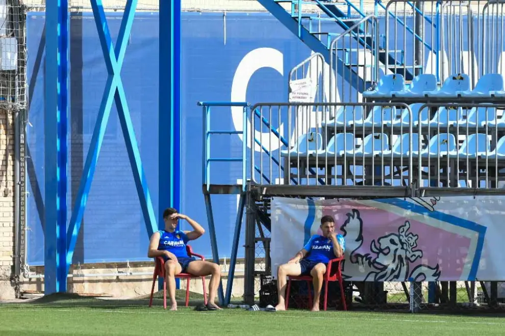 Fotos del entrenamiento del Real Zaragoza en la Ciudad Deportiva