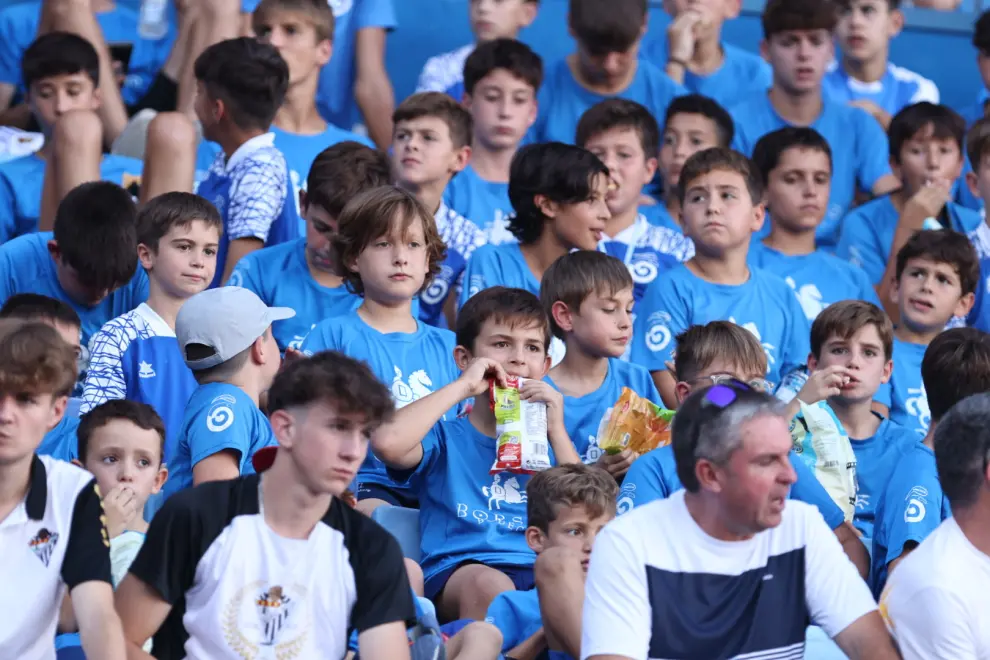 Partido de fútbol entre el Real Zaragoza y el Mirandés, este domingo en La Romareda.