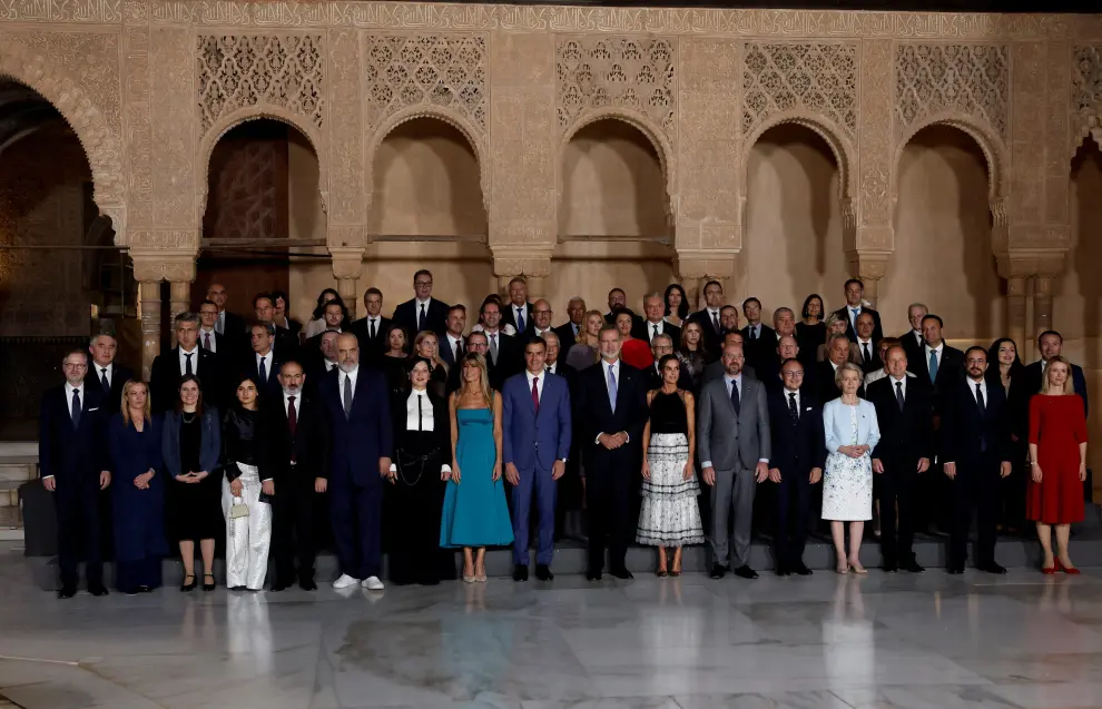 Los reyes reciben en La Alhambra a los líderes políticos asistentes a la cumbre europea