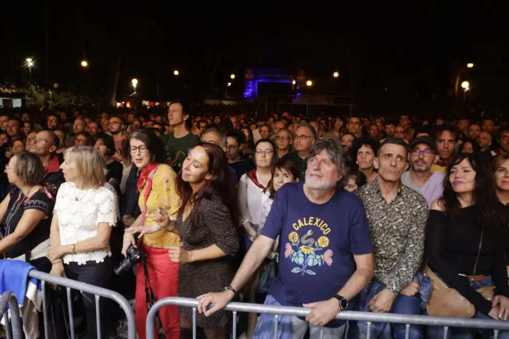 Fotos del concierto de Calexico + Los Reyes del Joropo.