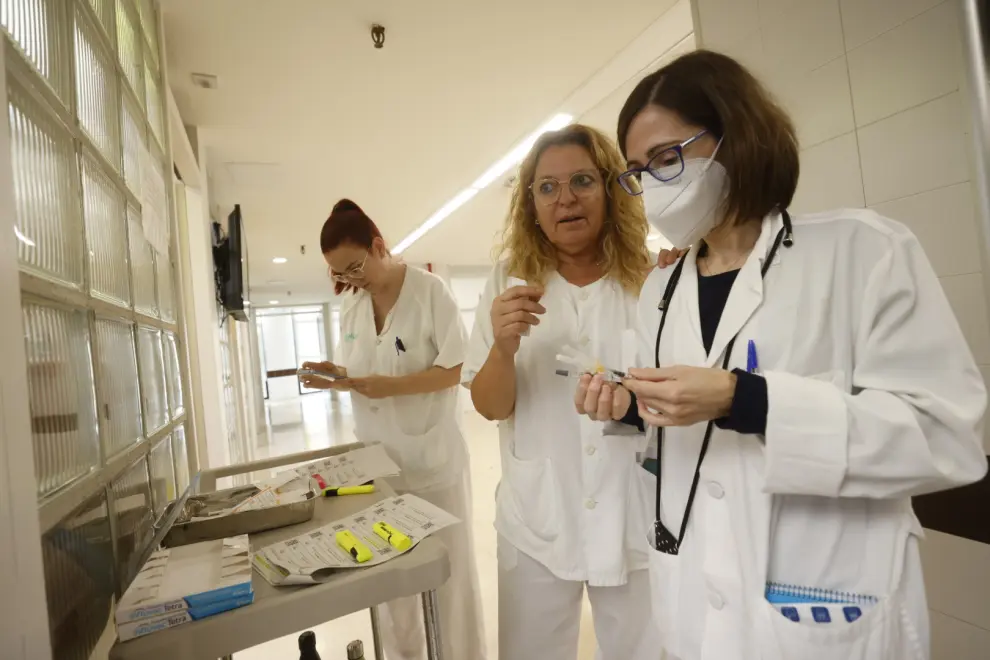 Vacunación de covid y de gripe de profesionales sanitarios del Hospital Clínico Universitario de Zaragoza