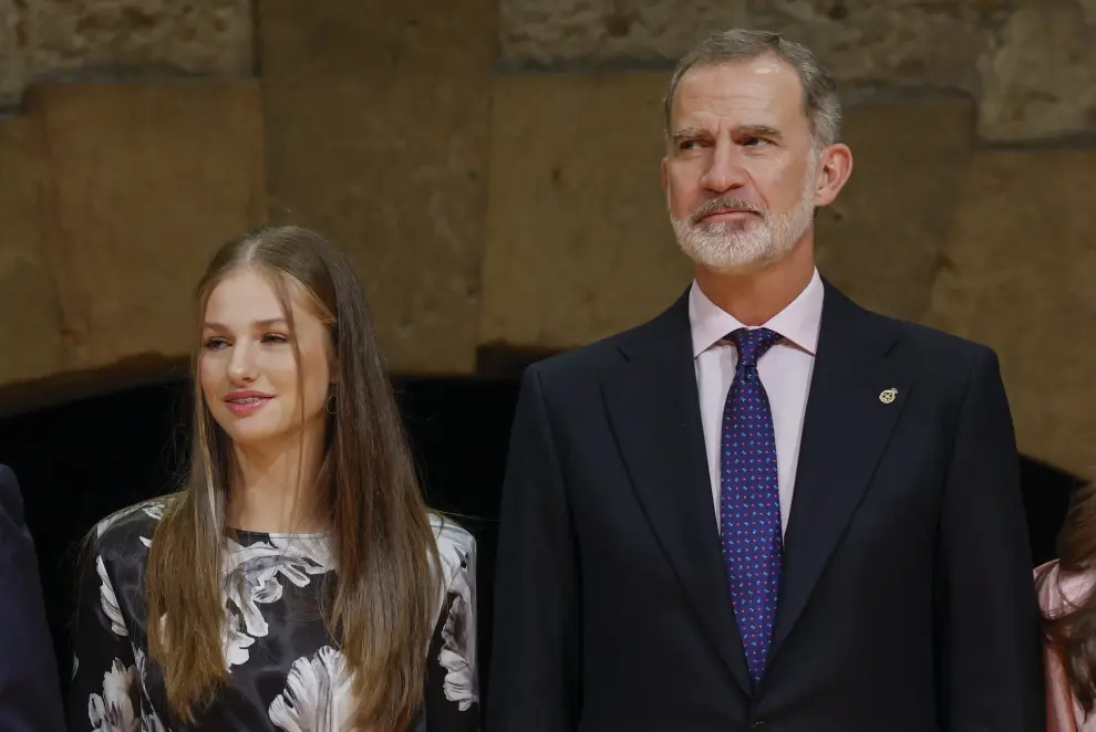 Los reyes Felipe VI y Letizia, la princesa Leonor y la infanta Sofía, en el Concierto Premios Princesa de Asturias celebrado en Oviedp