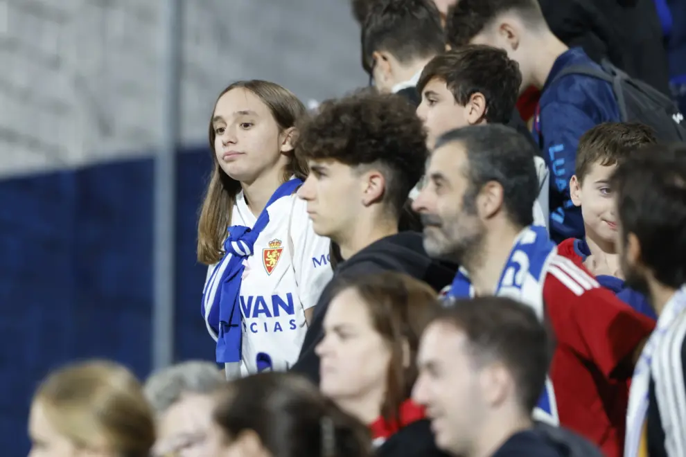 Aficionados en La Romareda para presenciar el partido entre el Real Zaragoza y el Eibar.